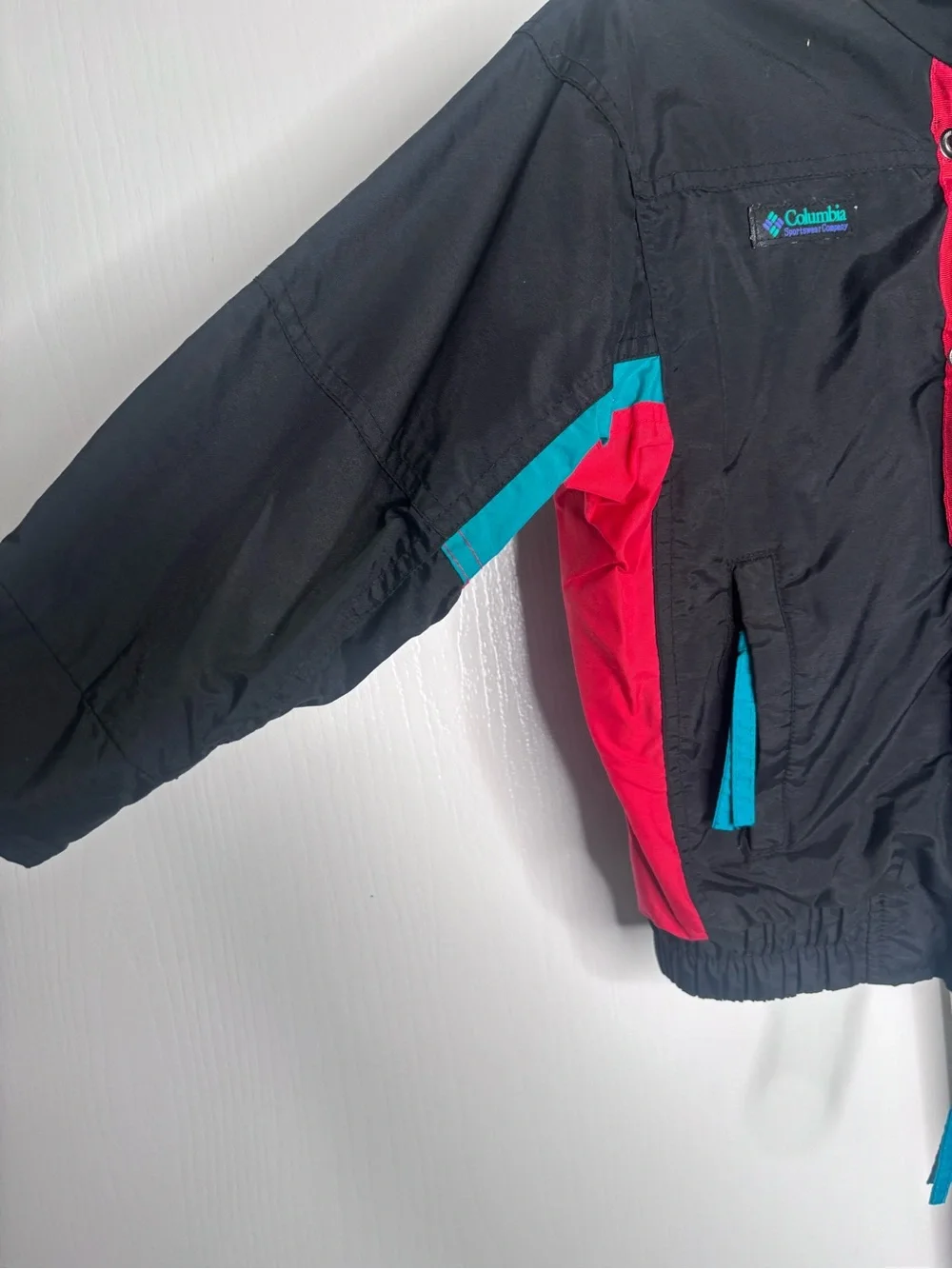 Columbia Kids Black Jacket with Teal & Pink Accents xs